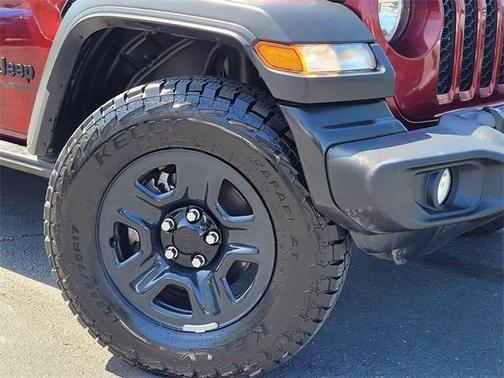 2021 Jeep Gladiator Sport