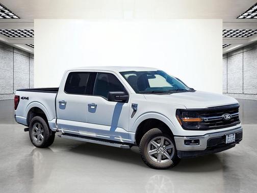 OXFORD WHITE 2025 Ford F-150 XLT
