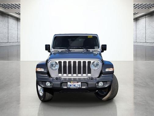 Billet Silver Metallic Clearcoat 2019 Jeep Wrangler Sport S