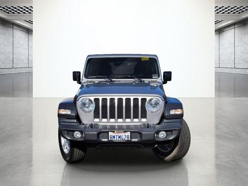 Billet Silver Metallic Clearcoat 2019 Jeep Wrangler Sport S