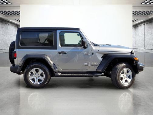 Billet Silver Metallic Clearcoat 2019 Jeep Wrangler Sport S