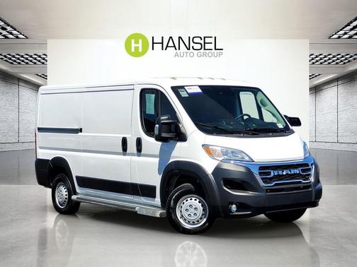 Bright White Clearcoat 2025 RAM ProMaster 2500 Tradesman