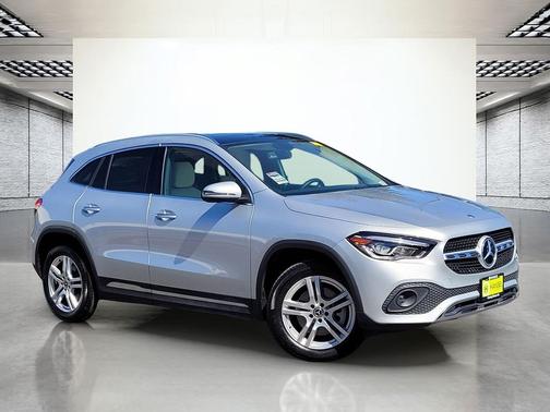 Iridium Silver Metallic 2021 Mercedes-Benz GLA 250 Base 4MATIC