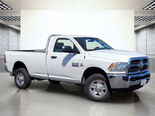 2017 RAM 3500 Tradesman Regular Cab 4x4 8' Box