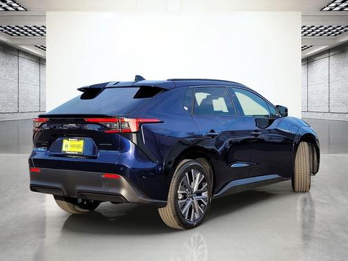 2026 Subaru Solterra Limited