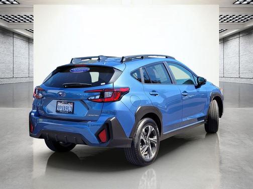 Horizon Blue Pearl 2024 Subaru Crosstrek Premium
