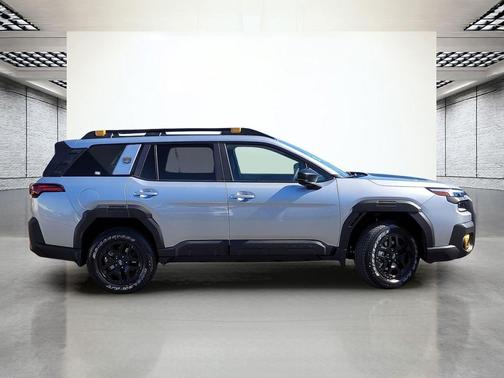Ice Silver Metallic 2026 Subaru Outback Wilderness