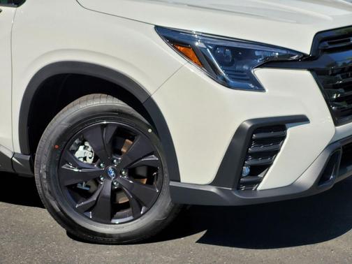 Crystal White Pearl 2026 Subaru Ascent Premium 7-Passenger