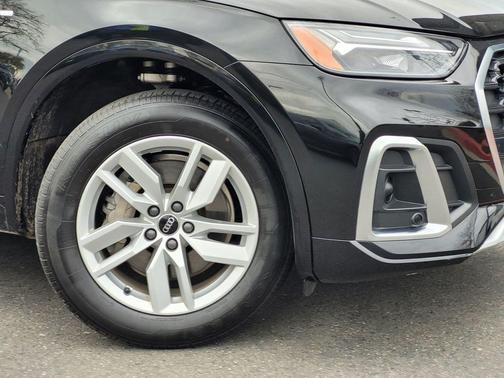 2023 Audi Q5 45 S line Premium