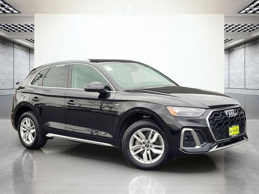 2023 Audi Q5 45 S line Premium