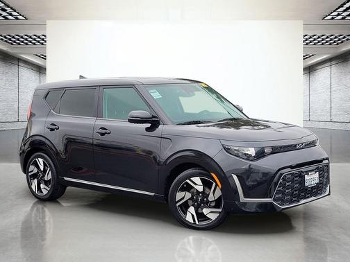 Fusion Black 2023 Kia Soul GT-Line