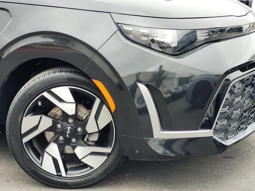 Fusion Black 2023 Kia Soul GT-Line
