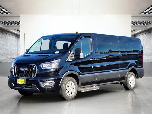 AGATE BLACK METALLIC 2023 Ford Transit-350 XLT