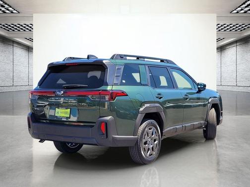 Deep Emerald Green Pearl 2026 Subaru Outback Premium