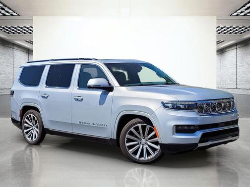 Silver Zynith 2022 Jeep Grand Wagoneer Series II 4x4