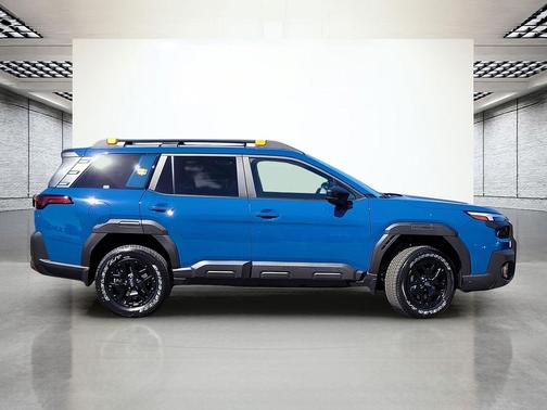 Geyser Blue 2026 Subaru Outback Wilderness