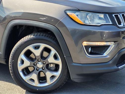Granite Crystal Metallic Clearcoat 2020 Jeep Compass Limited