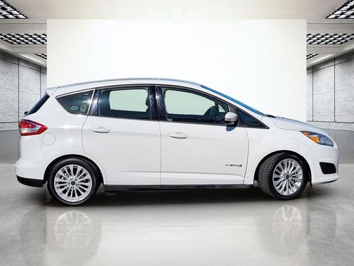 2017 Ford C-Max Hybrid SE