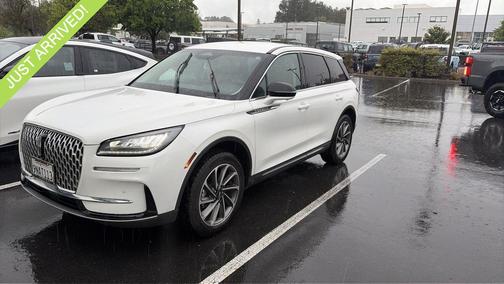 PRISTINE WHITE MET 3C 2024 Lincoln Corsair Premiere