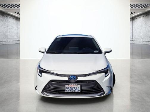 2025 Toyota Corolla Hybrid XLE