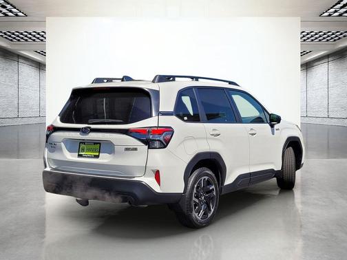 Crystal White Pearl 2026 Subaru Forester Hybrid Premium