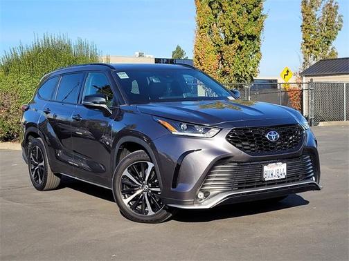 2021 Toyota Highlander XSE