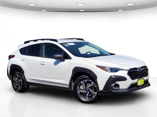Crystal White Pearl 2025 Subaru Crosstrek Premium