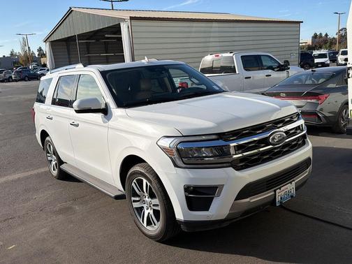 Oxford White 2024 Ford Expedition Limited