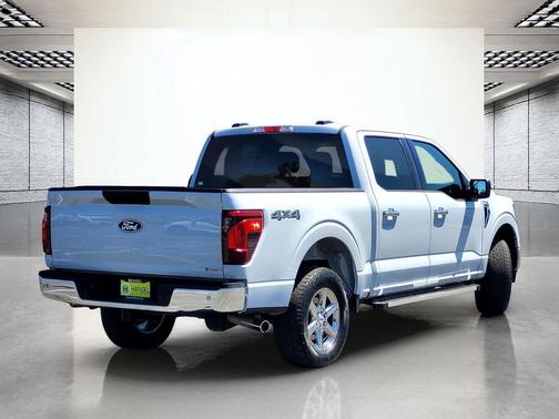 SPACE WHITE METALLIC 2025 Ford F-150 XLT