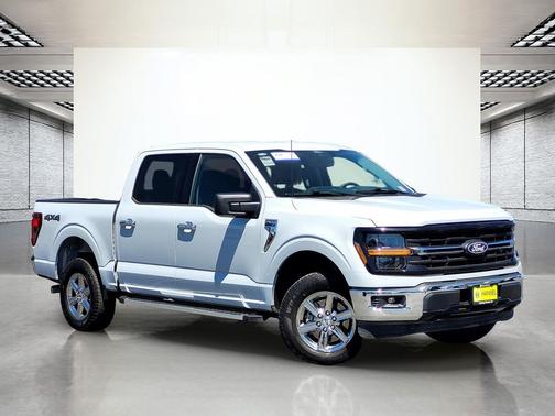 SPACE WHITE METALLIC 2025 Ford F-150 XLT
