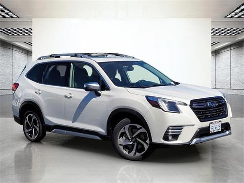 2023 Subaru Forester Touring