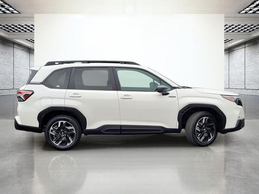 Crystal White Pearl 2026 Subaru Forester Hybrid Limited