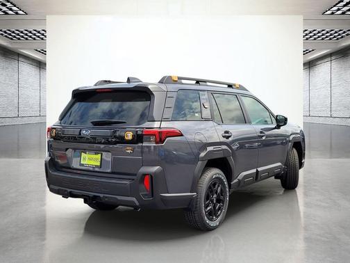 Magnetite Gray Metallic 2026 Subaru Outback Wilderness
