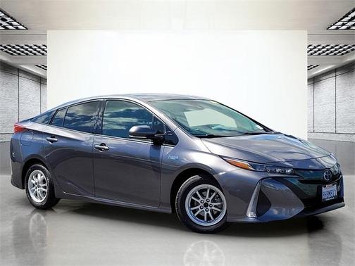 2018 Toyota Prius Prime Premium