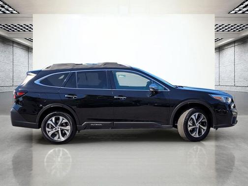 Crystal Black Silica 2020 Subaru Outback Touring XT