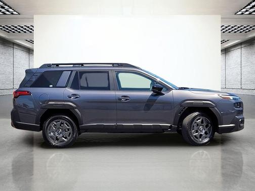 Magnetite Gray Metallic 2026 Subaru Outback Premium