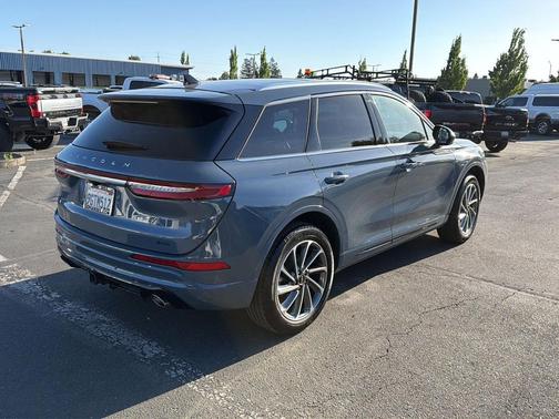 WHISPER BLUE MET CC 2023 Lincoln Corsair Grand Touring