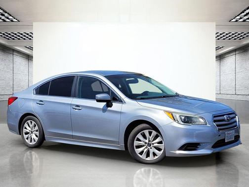 Ice Silver Metallic 2015 Subaru Legacy Premium