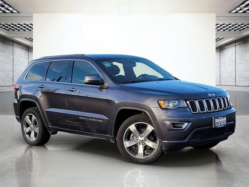 2019 Jeep Grand Cherokee Laredo