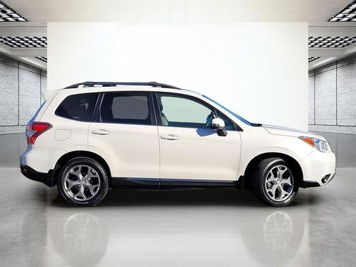 2016 Subaru Forester 2.5i Touring