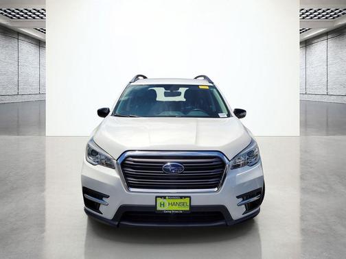 Crystal White Pearl 2020 Subaru Ascent Base 8-Passenger