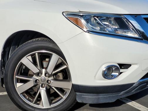 2013 Nissan Pathfinder Platinum