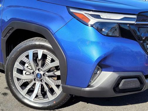 2025 Subaru Forester Hybrid Touring