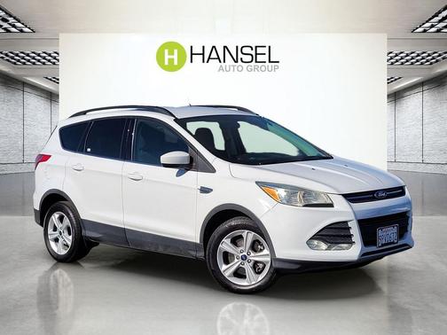 OXFORD WHITE 2015 Ford Escape SE