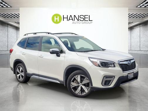 Crystal White Pearl 2021 Subaru Forester Touring