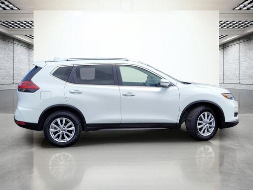 Glacier White 2020 Nissan Rogue SV