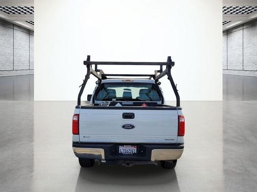 OXFORD WHITE 2015 Ford F-350 XL