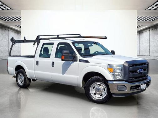 OXFORD WHITE 2015 Ford F-350 XL