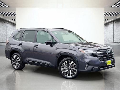 Magnetite Gray Metallic 2026 Subaru Forester Hybrid Touring