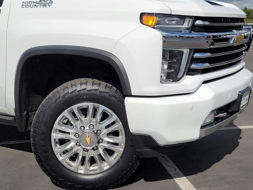 2022 Chevrolet Silverado 2500 High Country